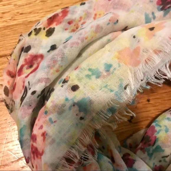 Spring Scarf - Picture 3 of 4